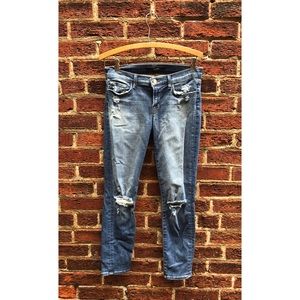 J Brand distressed skinny jean - size 28